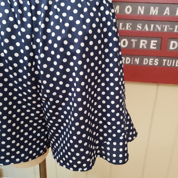 AX Paris Curve | 16 Plus Polka Dot Romper navy - Picture 8 of 15
